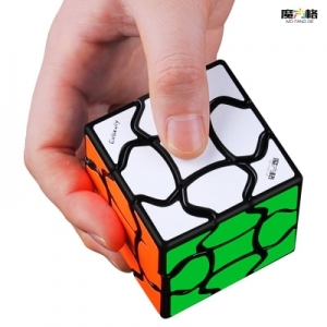 Fluffy 3x3 Cube Black