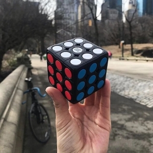 Dot Cube 3x3 